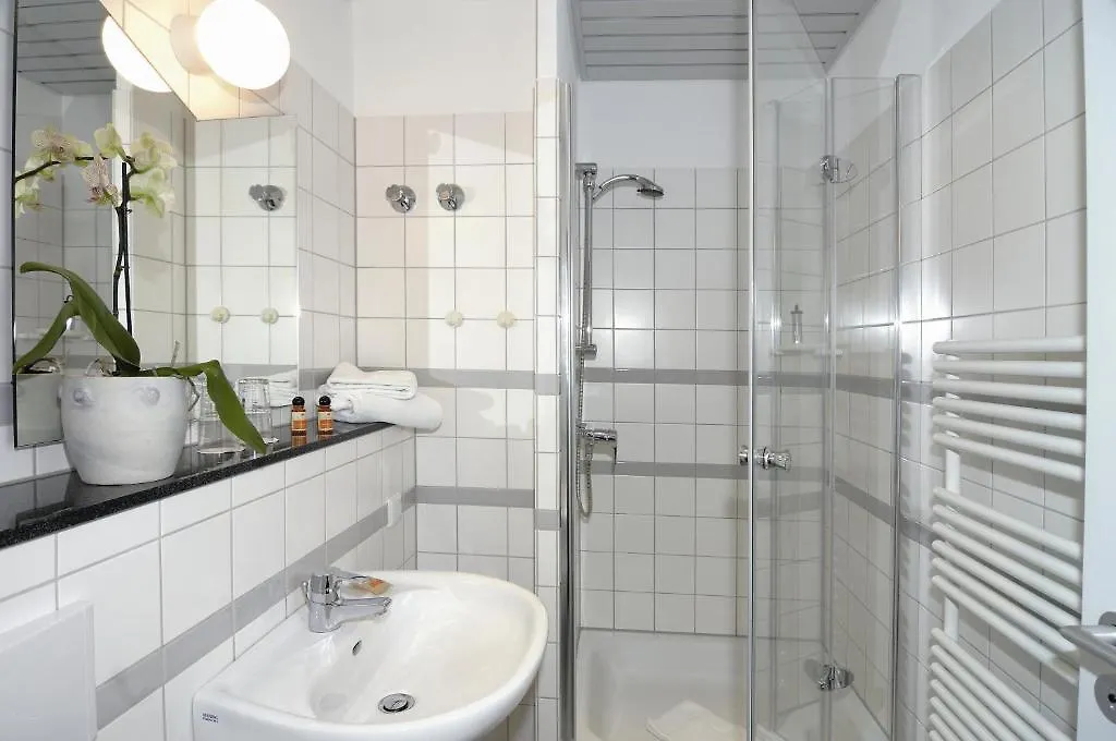 Hotel Neuhaus Дортмунд 3*,  Германия